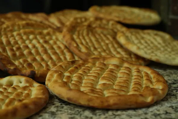 Fırın — Tırnak ekmeği taş fırında, Urfalı Şehzade
