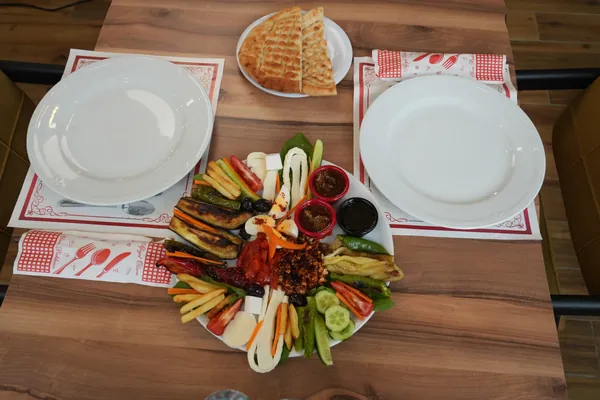 Kahvaltı — Urfa yöresel kahvaltı, Urfalı Şehzade