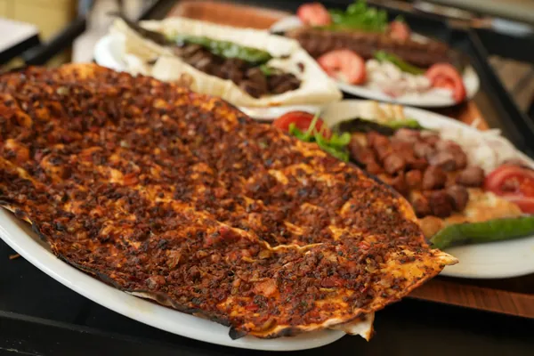 Pide & Lahmacun — Urfalı Şehzade